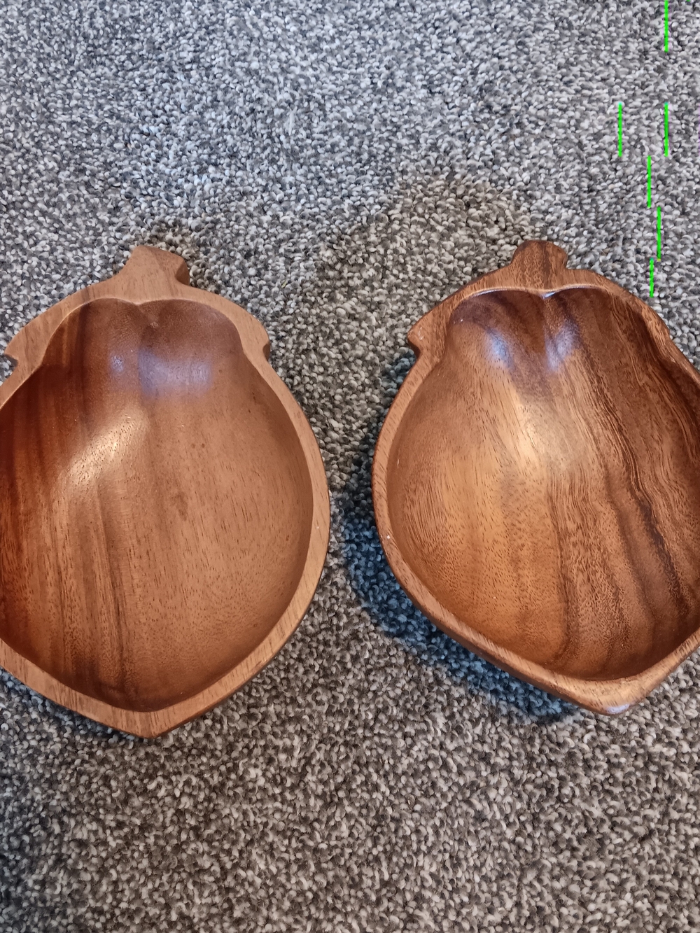 Leilani Genuine Monkey Pod Wood Acorn Bowl Set (2 Pieces)